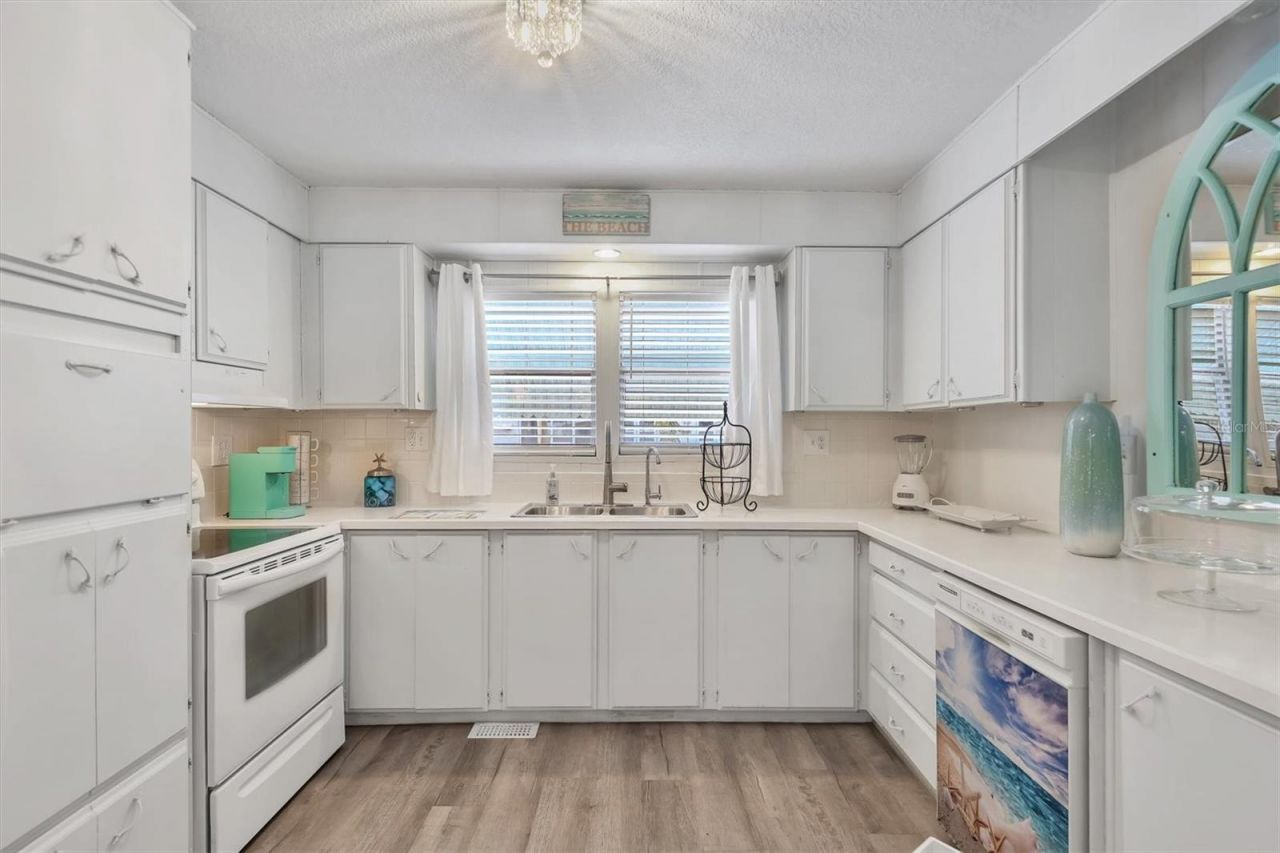 1006 44th Avenue Drive E, Ellenton, FL 34222 Photo