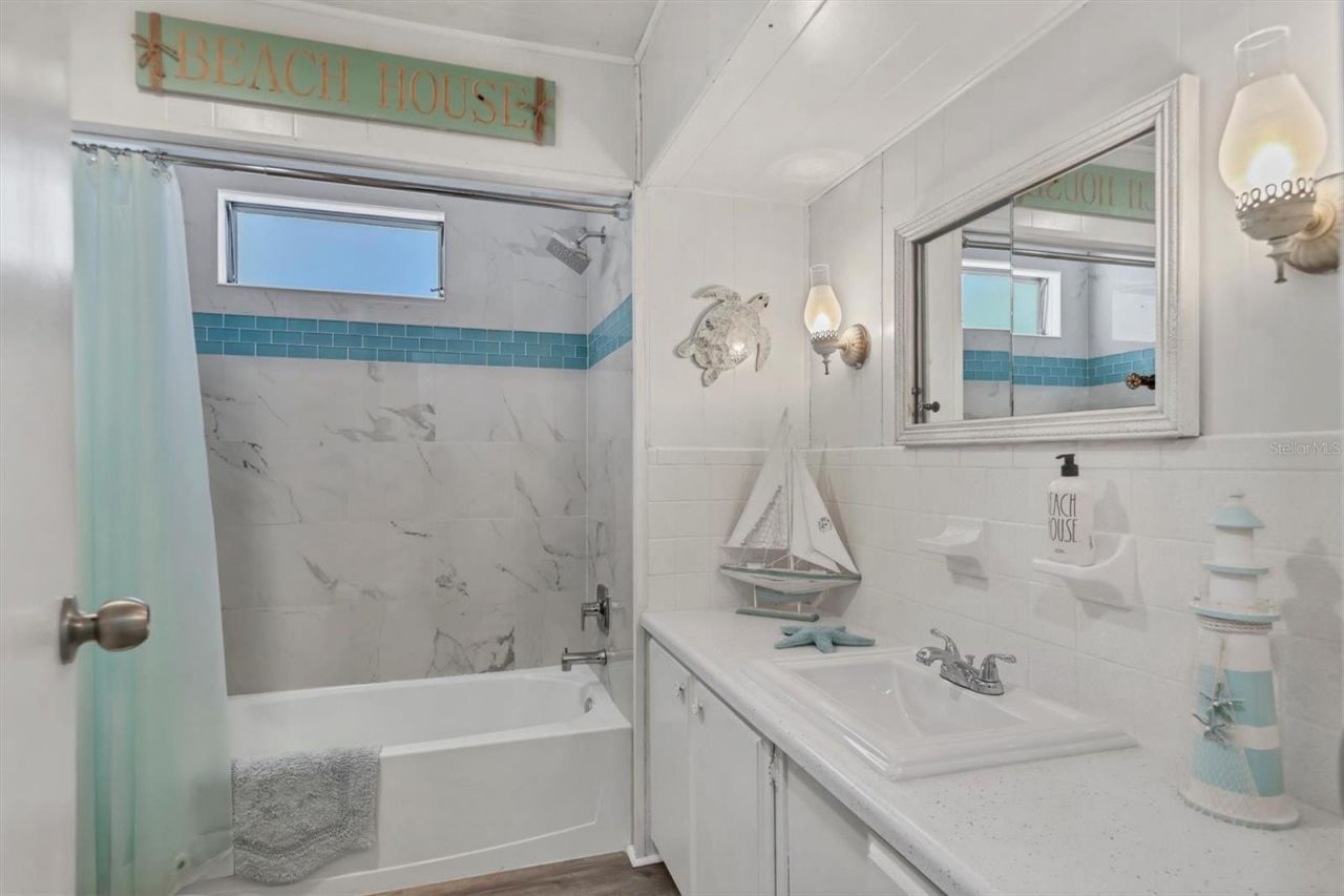 1006 44th Avenue Drive E, Ellenton, FL 34222 Photo