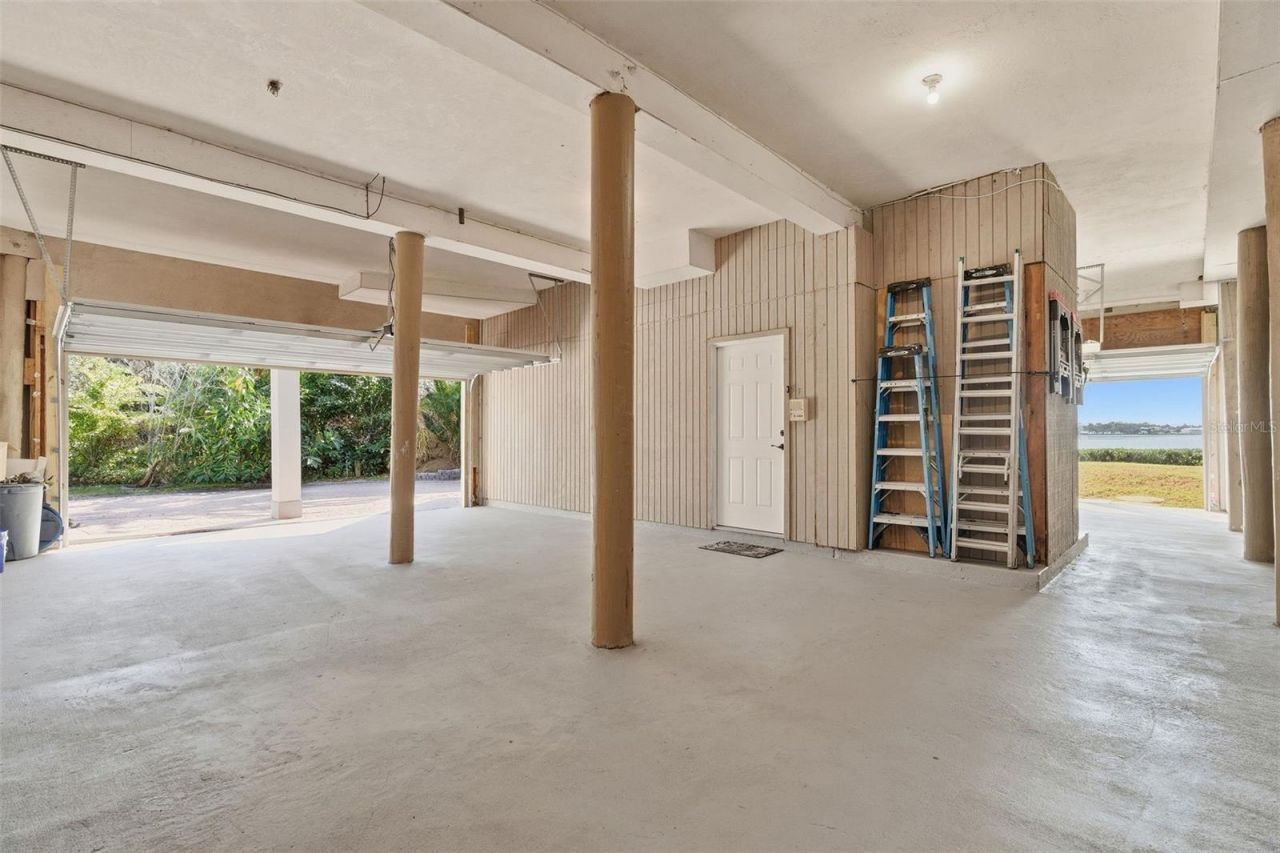 1074 Point Seaside, Crystal Beach, FL 34681 Photo