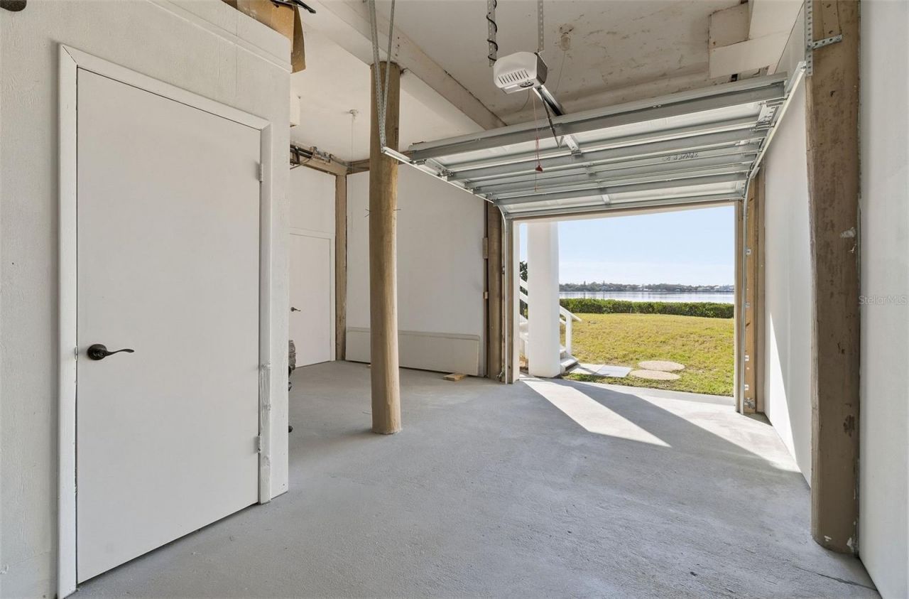 1074 Point Seaside, Crystal Beach, FL 34681 Photo