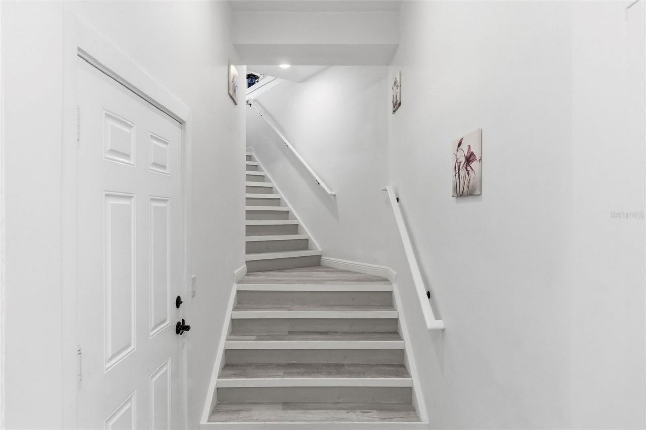 1074 Point Seaside, Crystal Beach, FL 34681 Photo