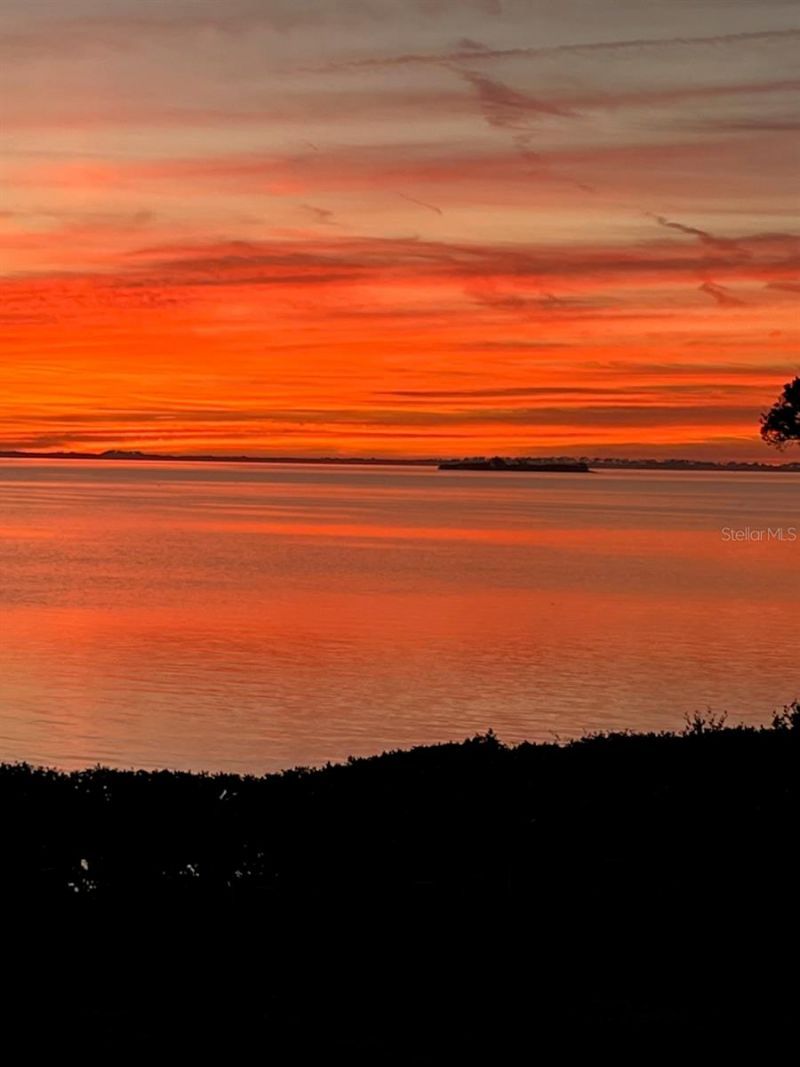 1074 Point Seaside, Crystal Beach, FL 34681 Photo