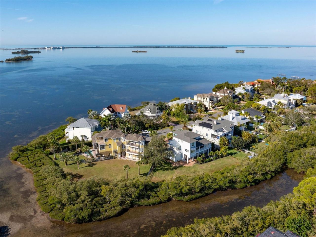 1074 Point Seaside, Crystal Beach, FL 34681 Photo