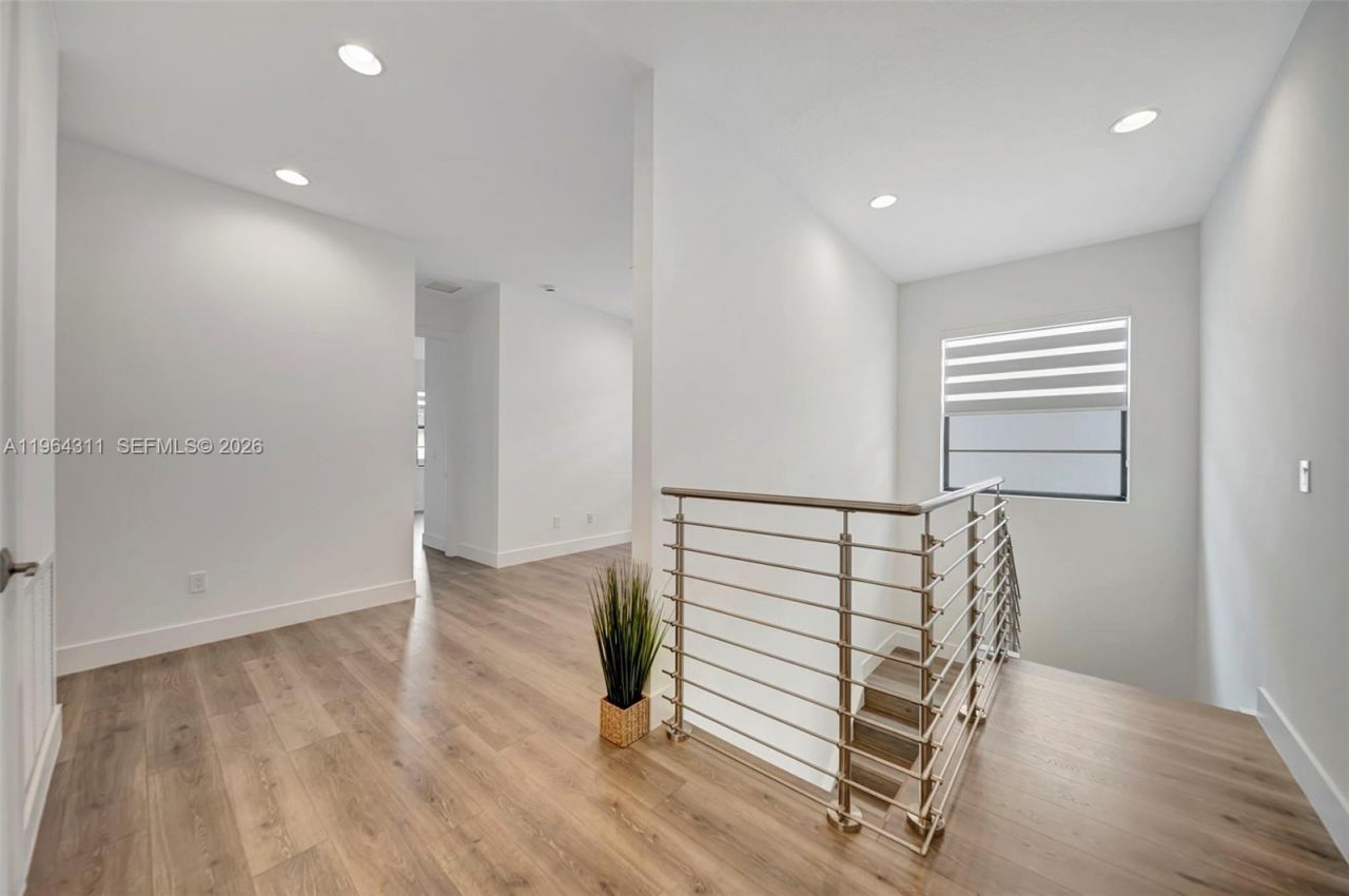 1454 SW 23rd St, Fort Lauderdale, FL 33315 Photo