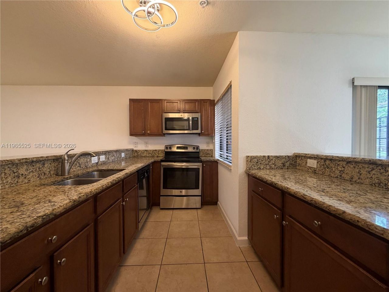22411 SW 88th Pl, Unit 11-26, Cutler Bay, FL 33190 Photo