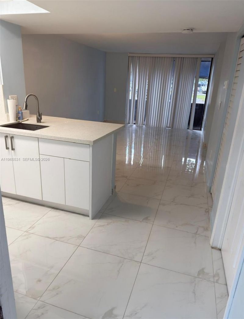 8275 SW 152nd Ave, Unit D-101, Miami, FL 33193 Photo