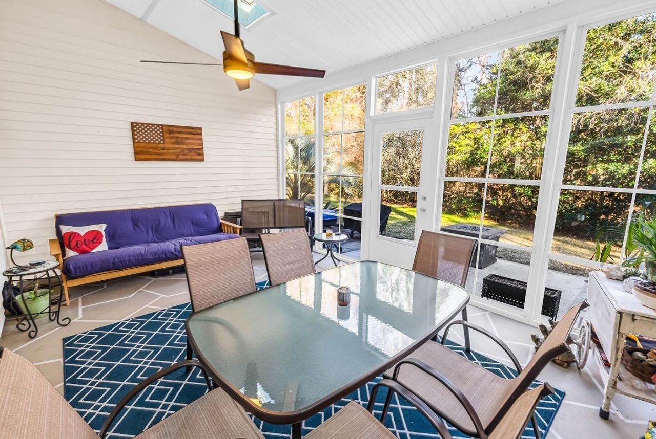 1185 N Blackmoor Dr. Photo 14