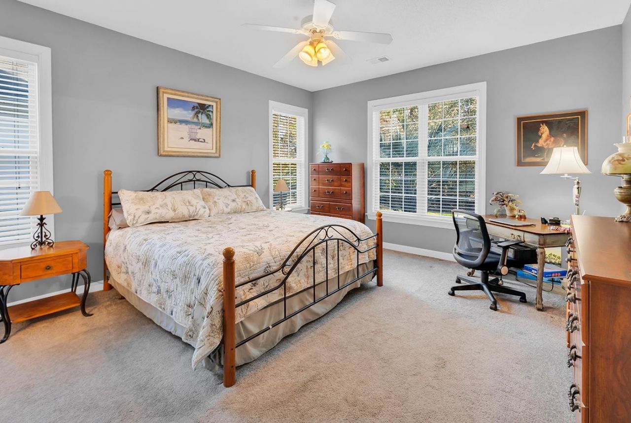 1185 N Blackmoor Dr. Photo 20