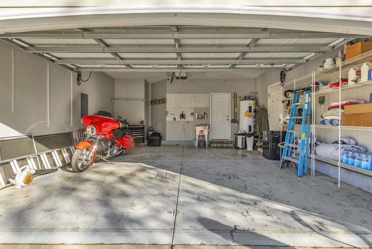 1185 N Blackmoor Dr. Photo 27