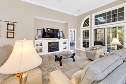 1185 N Blackmoor Dr. photo 4