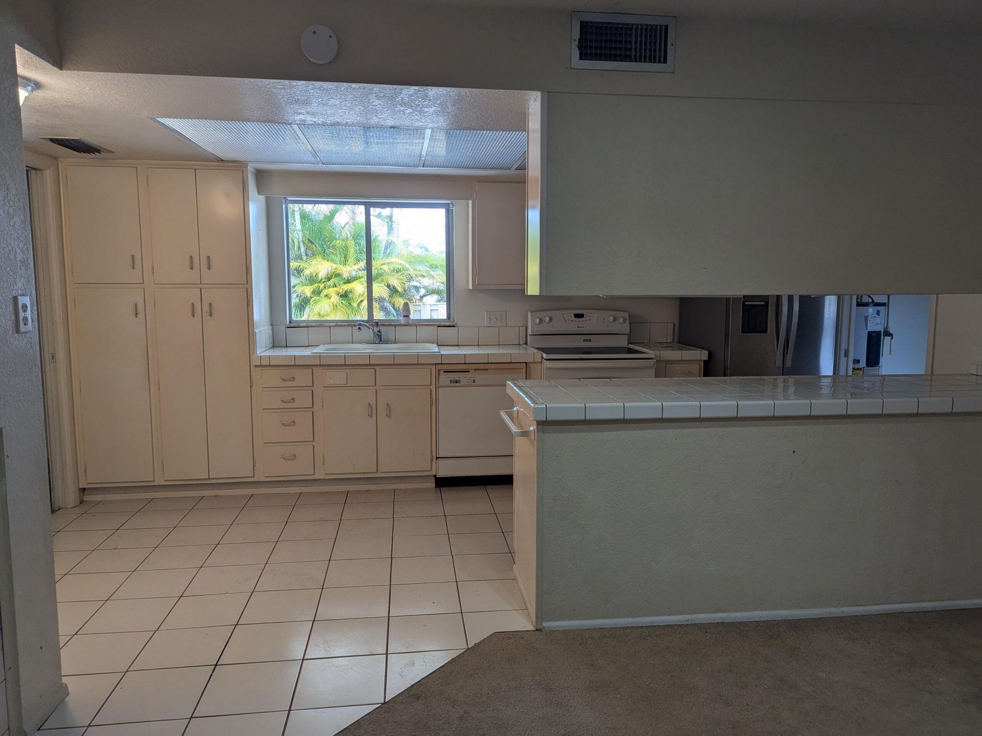 142 N Naranja Avenue, Port Saint Lucie, FL 34983 Photo