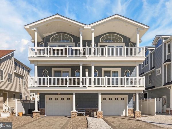 17 73RD STREET, Unit W, SEA ISLE CITY, NJ 08243