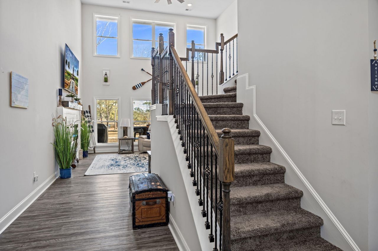 4802 Walking Horse Road Photo 4