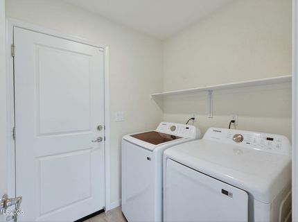 8960 Wolf River Drive, Reno, NV 89506 Photo