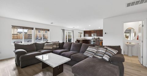 8960 Wolf River Drive, Reno, NV 89506 Photo