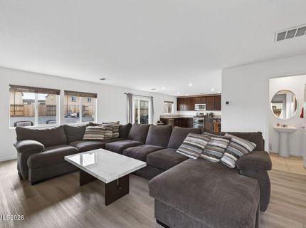 8960 Wolf River Drive, Reno, NV 89506 Photo