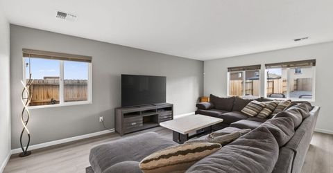 8960 Wolf River Drive, Reno, NV 89506 Photo