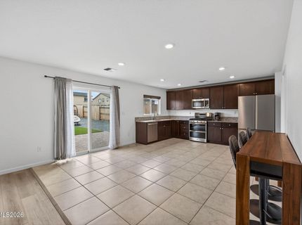 8960 Wolf River Drive, Reno, NV 89506 Photo