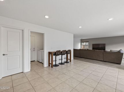 8960 Wolf River Drive, Reno, NV 89506 Photo