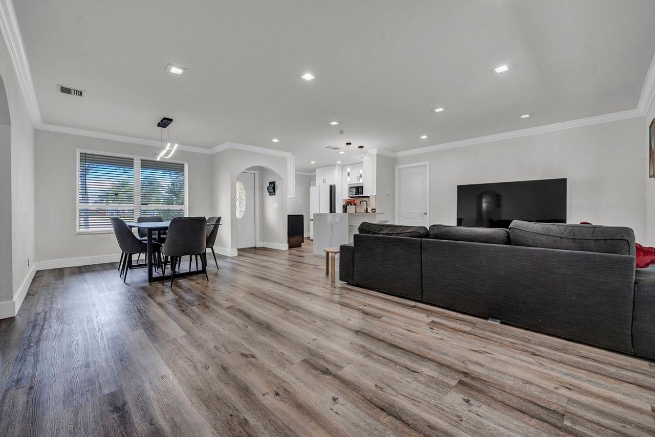 19667 Delaware Circle, Boca Raton, FL 33434 Photo