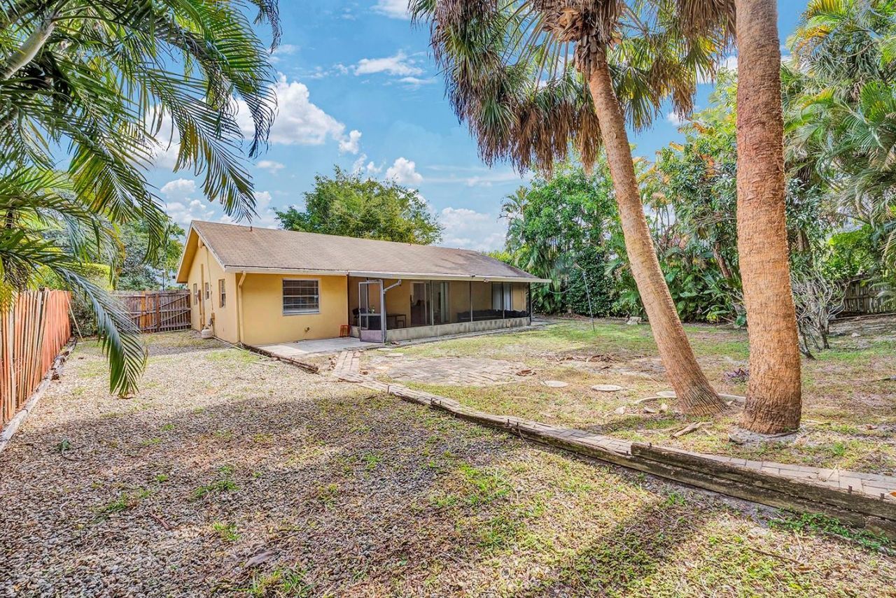 19667 Delaware Circle, Boca Raton, FL 33434 Photo