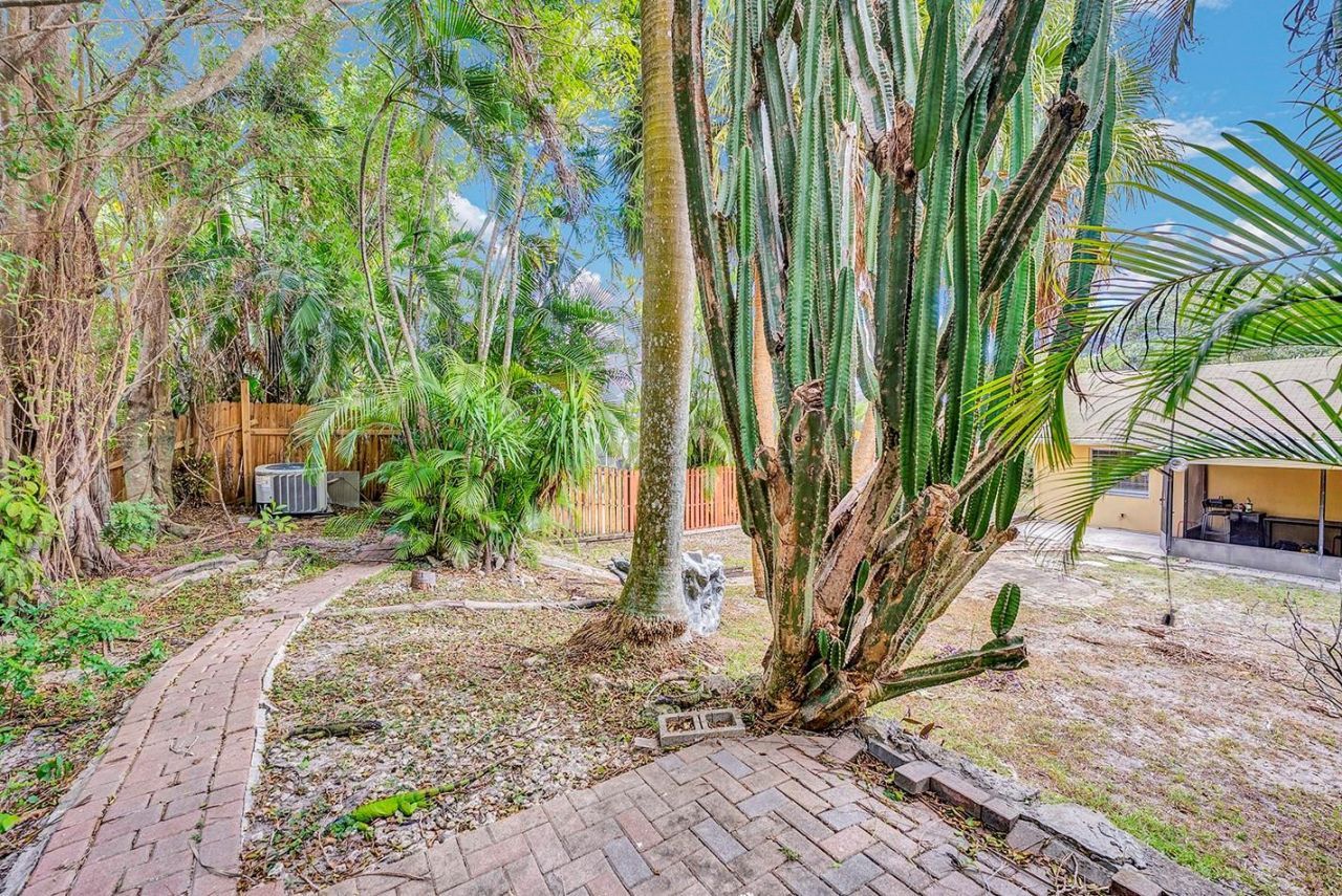 19667 Delaware Circle, Boca Raton, FL 33434 Photo