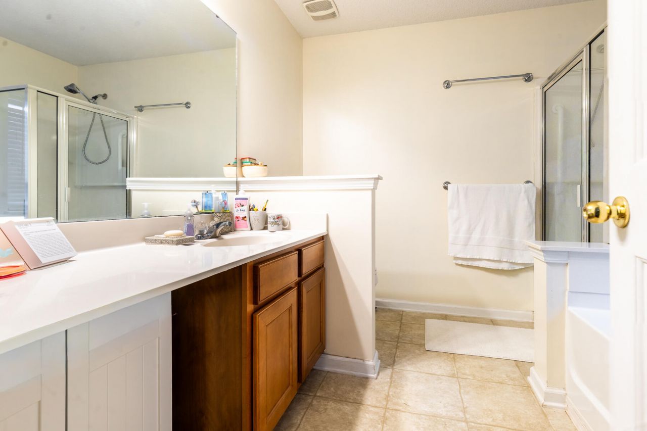 5148 Torrey Lane Photo 11