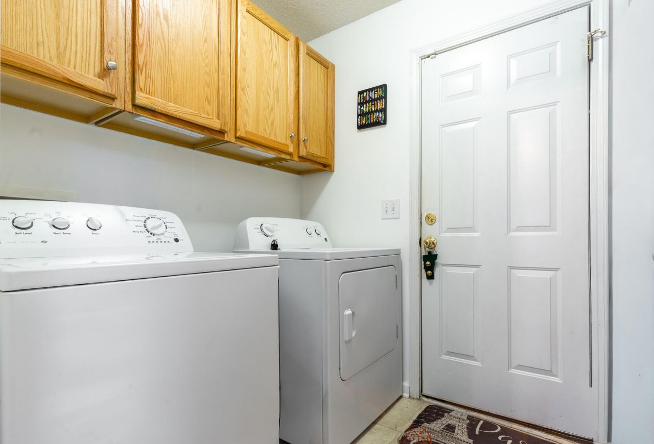 5148 Torrey Lane Photo 7