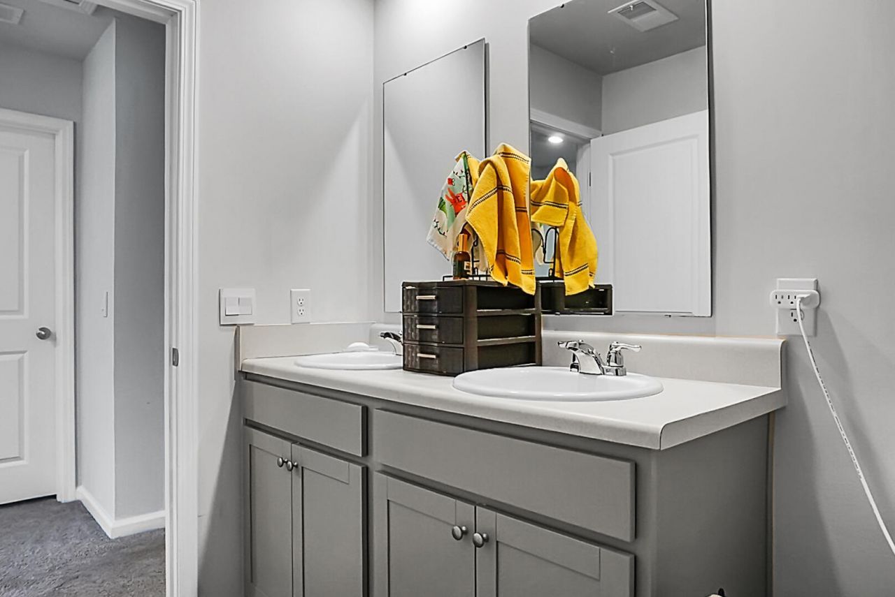 639 Red Mulberry Road Photo 48