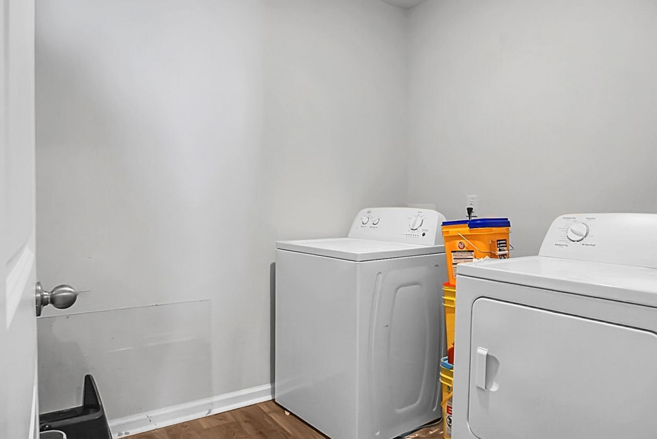 639 Red Mulberry Road Photo 49