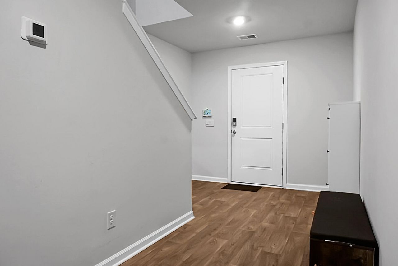 639 Red Mulberry Road Photo 7