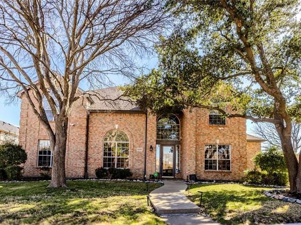 2800 Longtown Drive, Plano, TX 75093