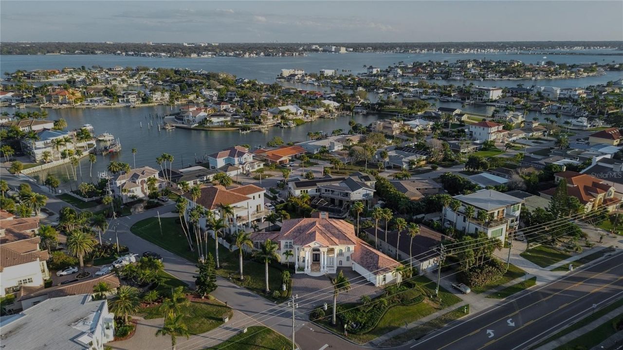 3341 Gulf Boulevard, Belleair Beach, FL 33786 Photo