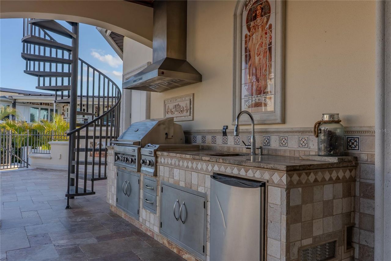 3341 Gulf Boulevard, Belleair Beach, FL 33786 Photo