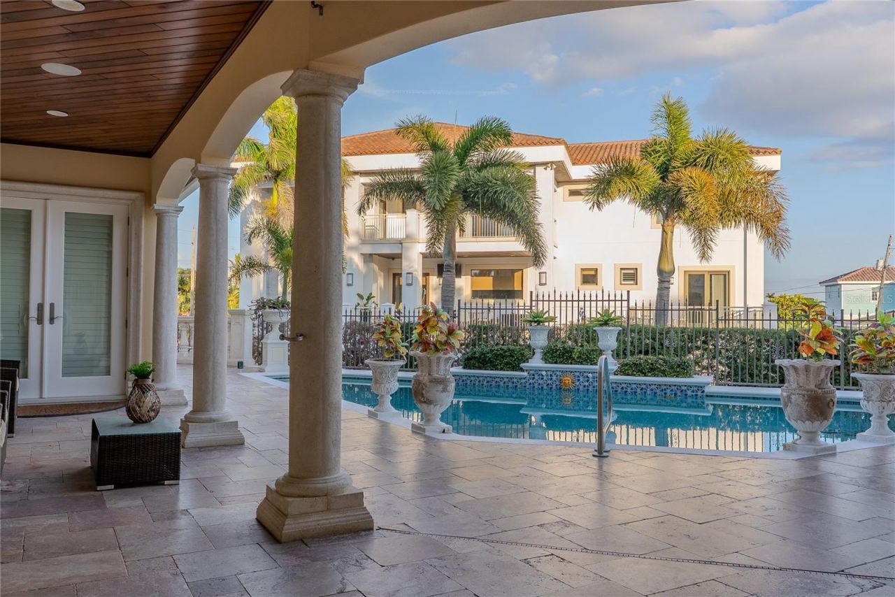 3341 Gulf Boulevard, Belleair Beach, FL 33786 Photo