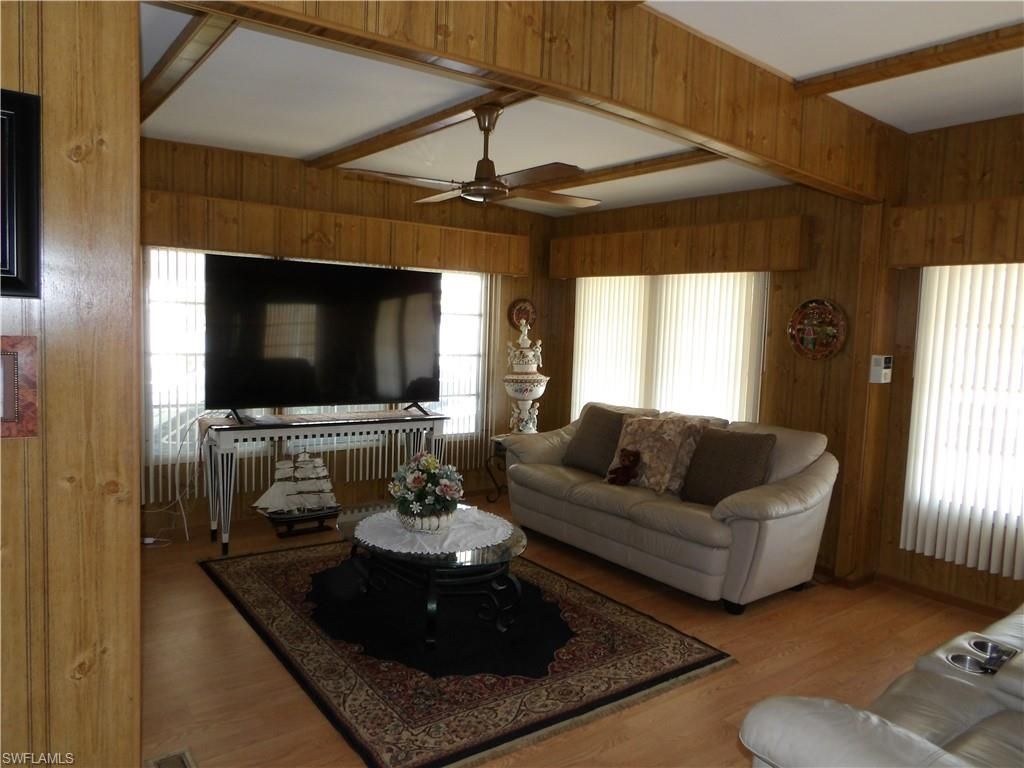 123 Flame Ln, North Fort Myers, FL 33917 Photo
