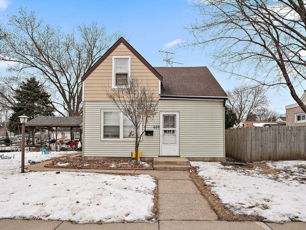 639 14th Avenue N, South Saint Paul, MN 55075
