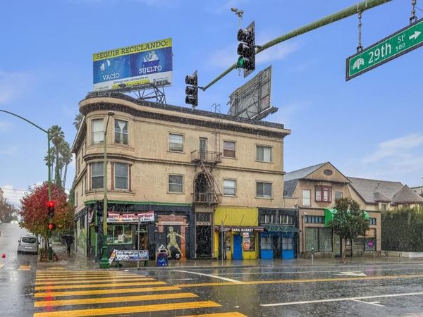 28742882 Telegraph Avenue, Oakland, CA 94609