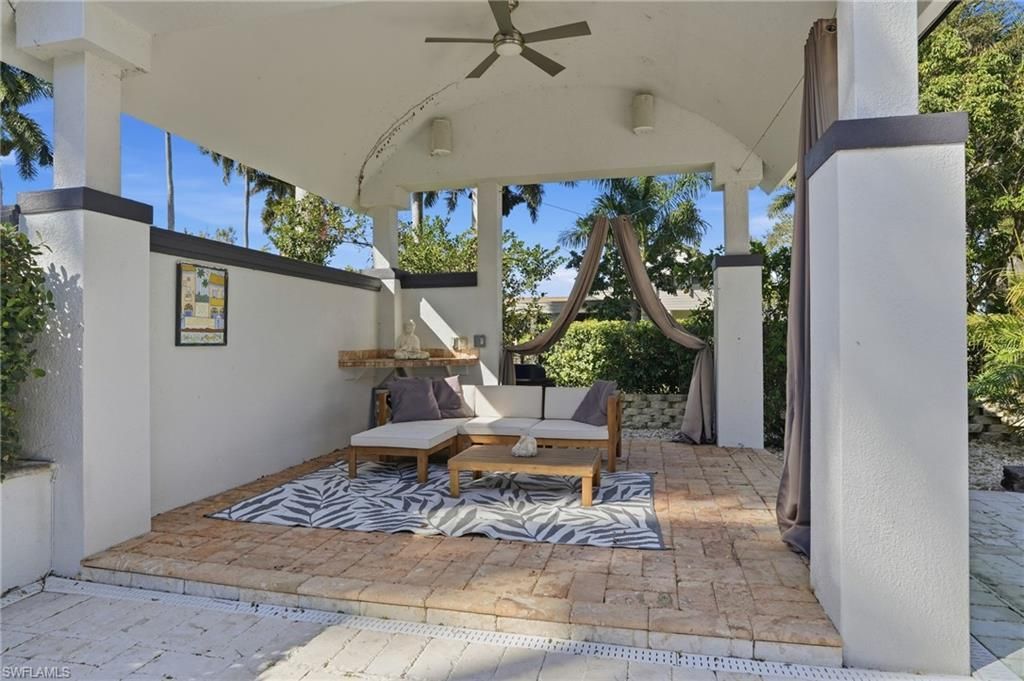 1205 Caloosa Dr, Fort Myers, FL 33901 Photo