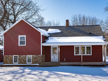 320 3rd Street NE, Avon, MN 56310