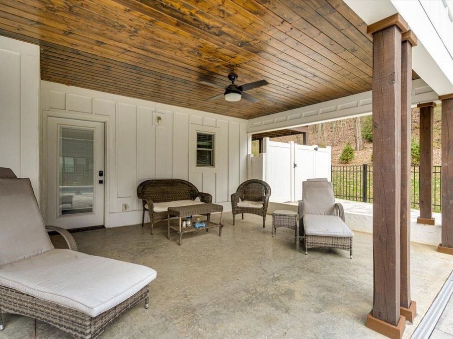 Property Image 59