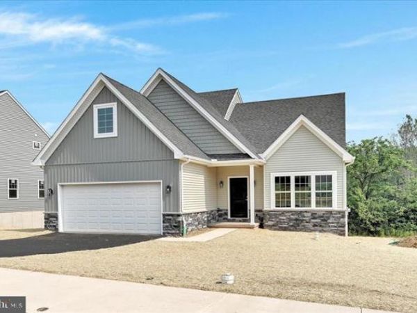 231 PILGRIM DRIVE , LANCASTER, PA 17603