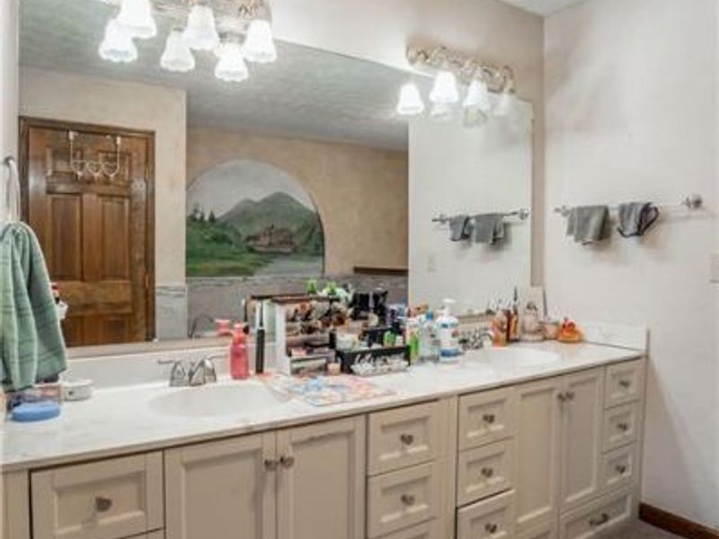 5435 Sherfield Drive, Dayton, OH 45426 Photo 36