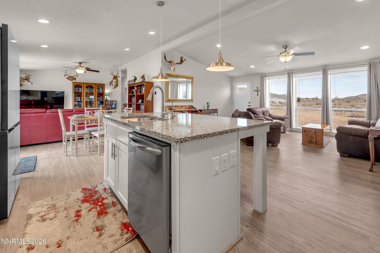 105 Arabian Way, Reno, NV 89508 Photo