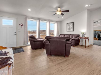 105 Arabian Way, Reno, NV 89508 Photo