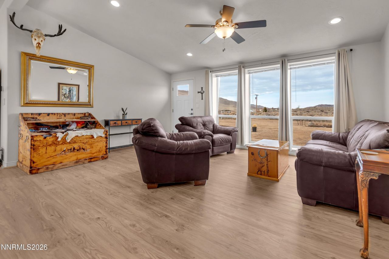 105 Arabian Way, Reno, NV 89508 Photo