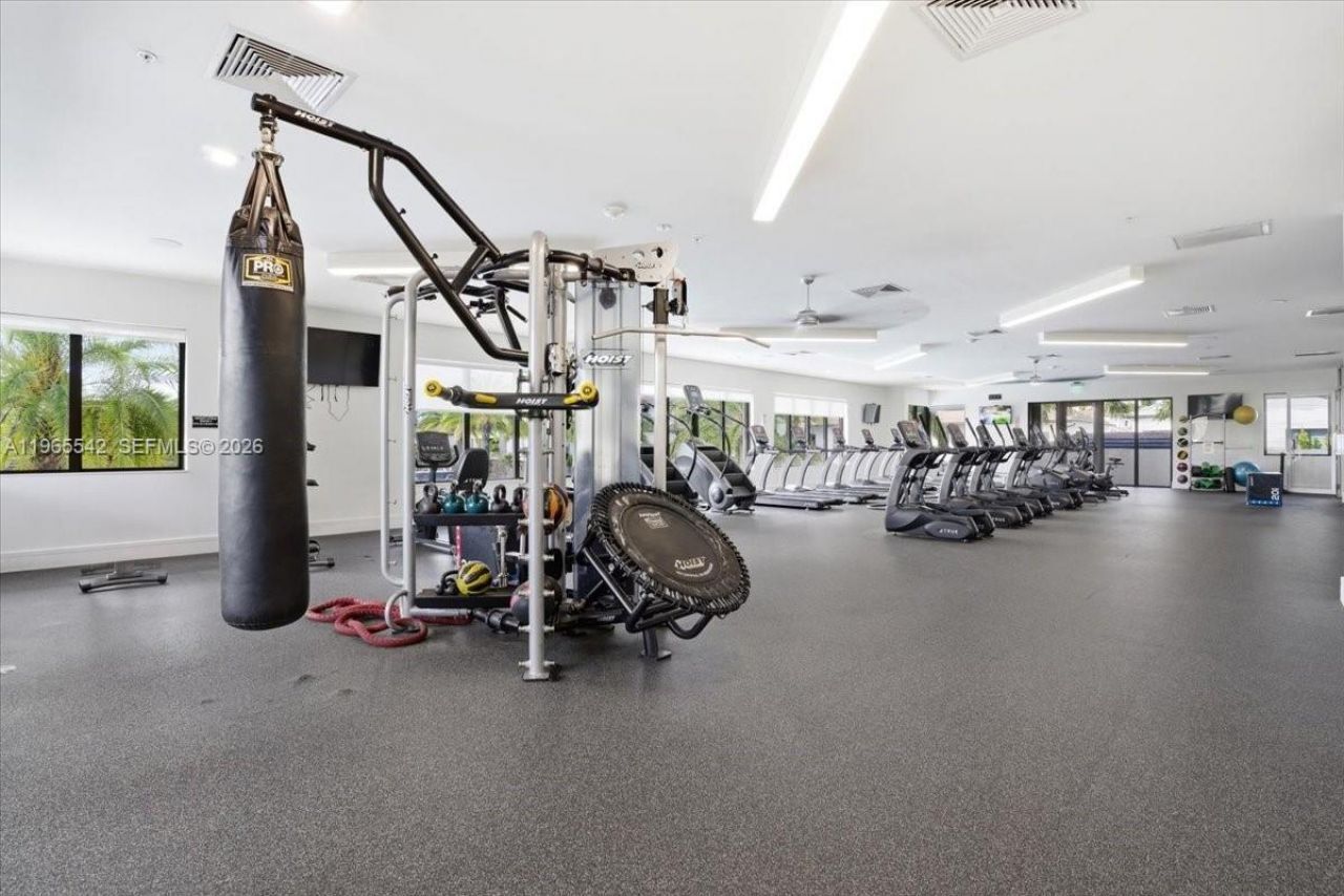 8096 NW 48th Ter , Doral, FL 33166 Photo