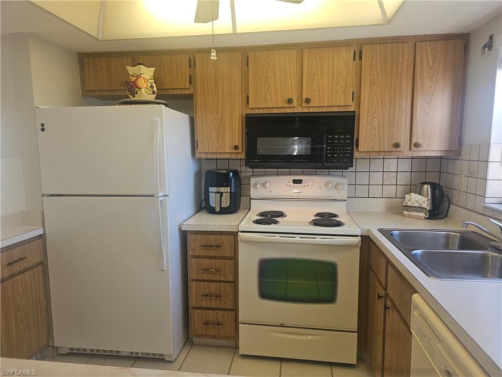 6893 Estero Blvd, Unit 446, Fort Myers Beach, FL 33931 Photo