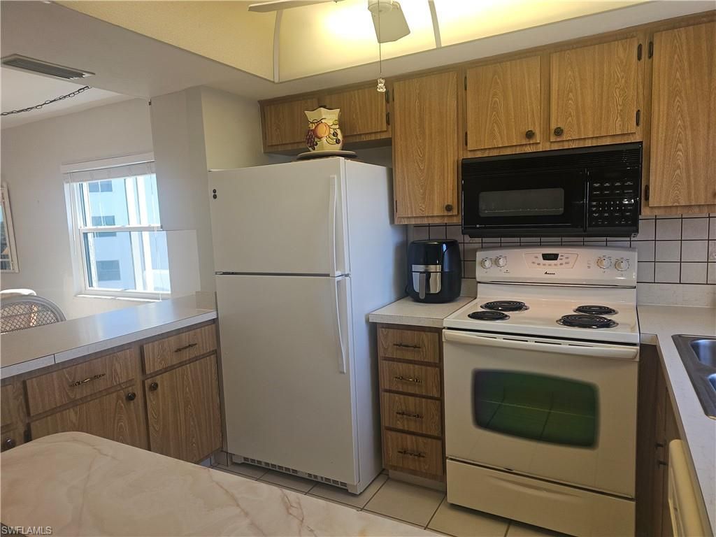 6893 Estero Blvd, Unit 446, Fort Myers Beach, FL 33931 Photo