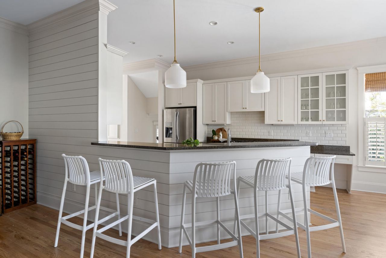 102 Bellinger Street Photo 11